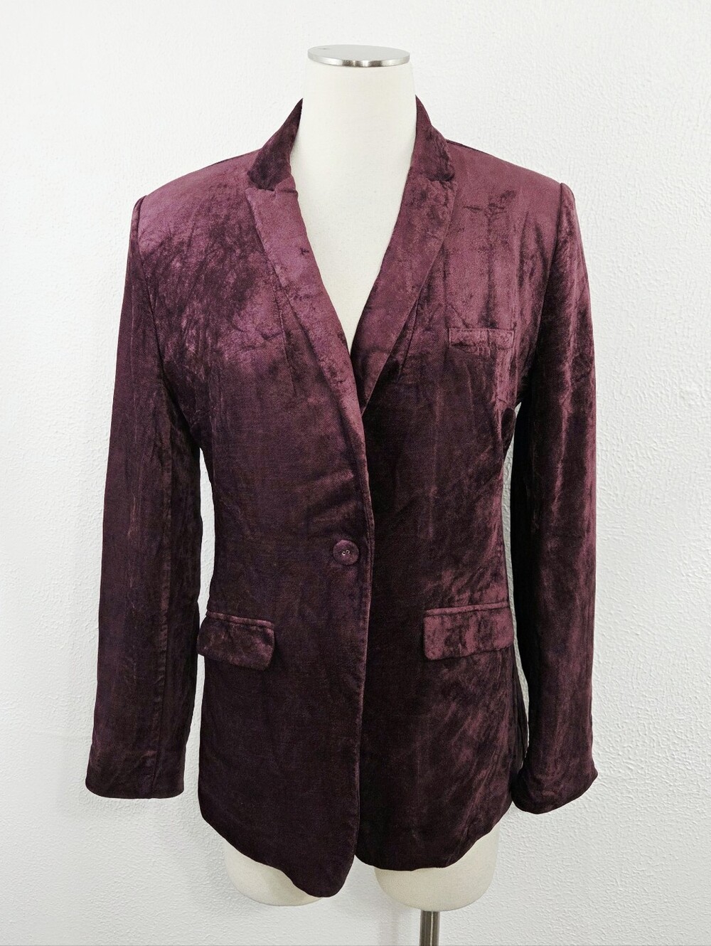 Cabi #4491 Vineyard Williams blazer jacket purple velvet women's Size small S
